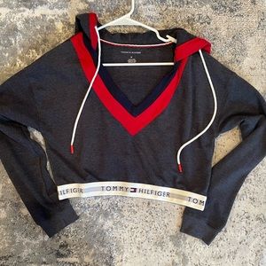 UO Tommy Hilfiger Crop Hoodie